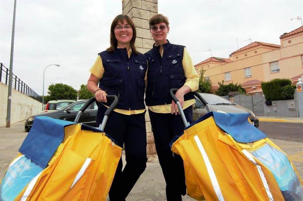 Archivo - Málaga.- Correos cuenta en su plantilla de Málaga con más de 650 mujeres