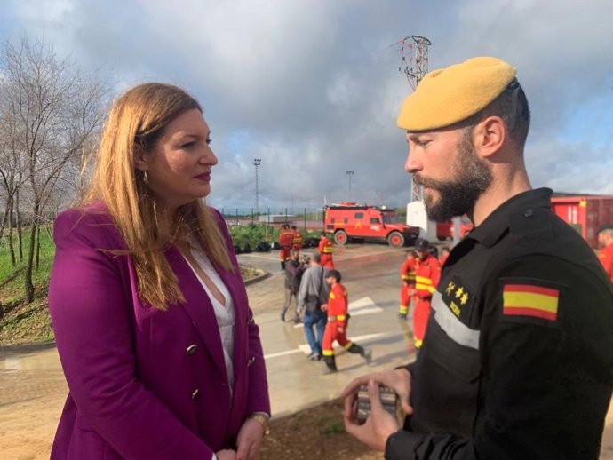 El Ayuntamiento de Valverde reconoce a la UME por sus labores de rescates en catástrofes