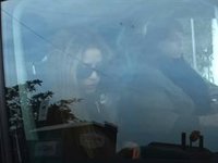 Shakira, muy seria, apura sus últimas horas en Barcelona antes de su reaparición en Estados Unidos junto a Bizarrap