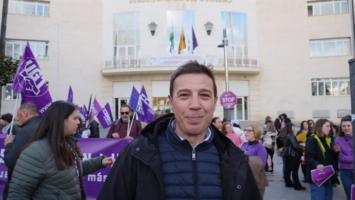 Ildefonso Ruiz en la manifestación del 8M