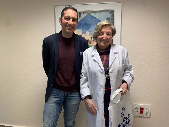 La doctora Ana Lluch y Guillermo Giner, patrono y fundador de Músicos por la Salud