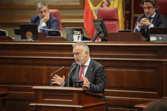 El presidente de Canarias, Ángel Víctor Torres