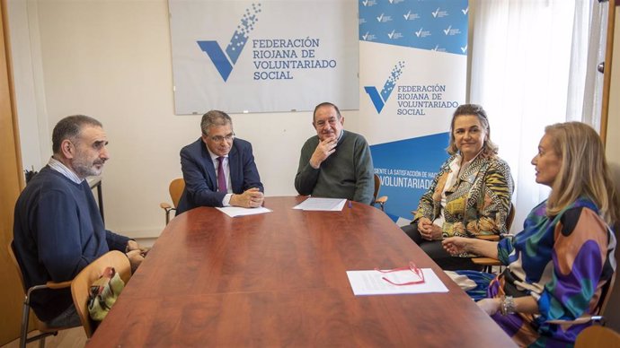 Gobierno y Federación Riojana Voluntariado Social seguirán cooperando para potenciar sensibilización y ampliar la red