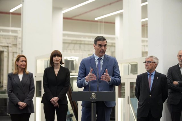 El presidente del Gobierno, Pedro Sánchez, interviene durante su visita al superordenador MareNostrum 5, en el Barcelona Supercomputing Center-Centro Nacional de Supercomputación (BSC-CNS), a 10 de marzo de 2023, en Barcelona, Catalunya (España). 