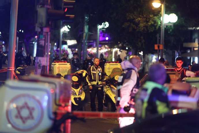 Despliegue de seguridad tras un tiroteo en el centro de Tel Aviv