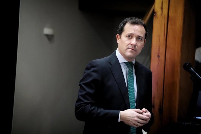 Pp Toledo (Nota De Prensa, Cortes De Voz Y Fotografía) Velázquez: Es El Momento De Ser Ambiciosos, De Aprovechar La Oportunidad Y Recuperar El Tiempo Perdido En La Ciudad De Toledo 100323