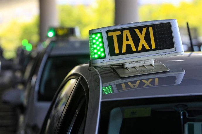 Archivo - Fotos transporte público. Imagen de archivo.