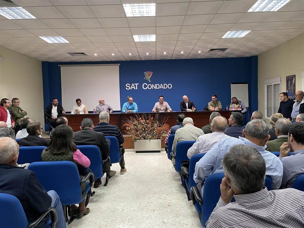 Archivo - Asamblea de la Plataforma en Defensa de los Regadíos del Condado.