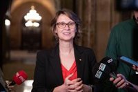 Serret dice que seguirá en el Govern y "comprometida" con el independentismo tras citarla el TSJC