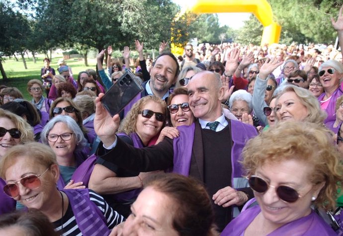 Marcha Por La Igualdad. Distrito Este Alcosa Torreblanca.