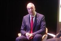 Ruiz Boix (PSOE) pide a la Junta una "estrategia regional" para evitar una "siembra de paneles solares" sin control