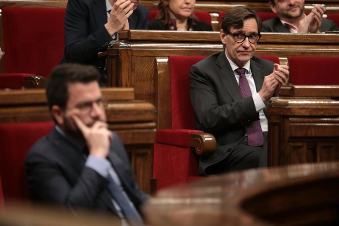 El president de la Generalitat, Pere Aragons, i el líder del PSC, Salvador Illa