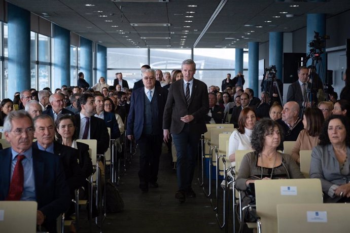 O presidente da Xunta, Alfonso Rueda, antes de intervir nunha xornada sobre a lei do litoral