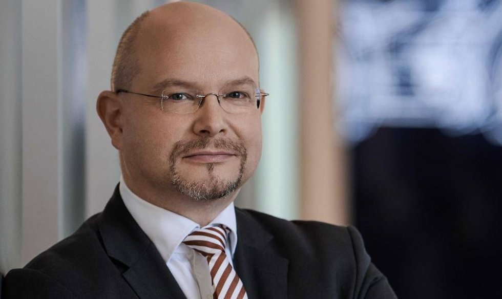 Archivo - El nuevo director financiero de BMW, Walter Mertl