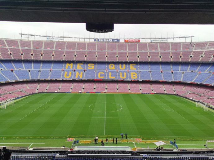 Archivo - Gradas del Camp Nou, estadio del FC Barcelona