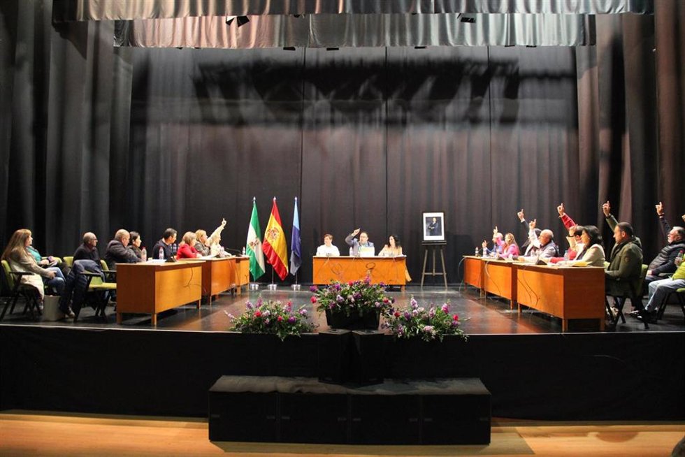 Pleno extraordinario del Ayuntamiento de Almuñécar