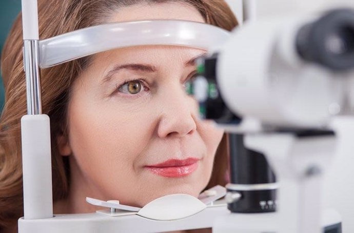 Archivo - Es prioritario la detección y tratamiento precoz de los factores de riesgo que pueden desarrollar esta afección ocular.