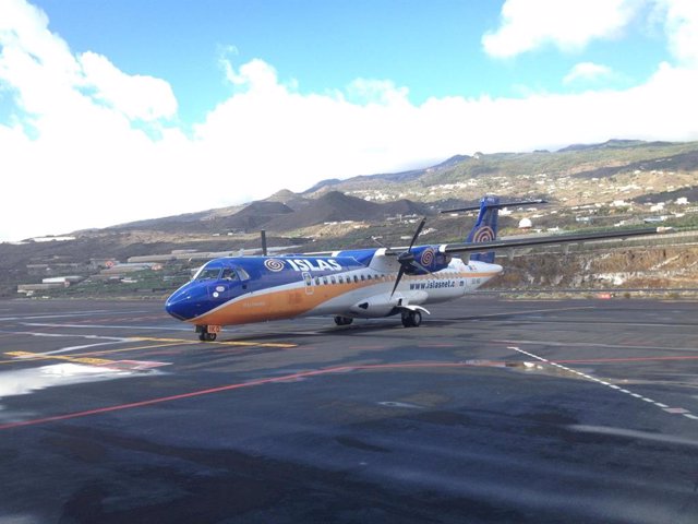 Archivo - Avión de Islas Airways.