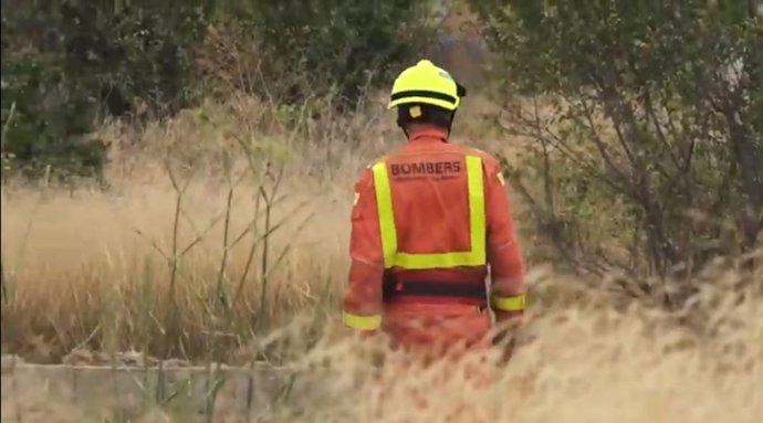 Archivo - Bombero en imagen de archivo