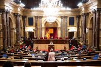 El PSC i Junts mantenen l'aliana per frenar el pla pilot de la renda bsica en la llei de mesures