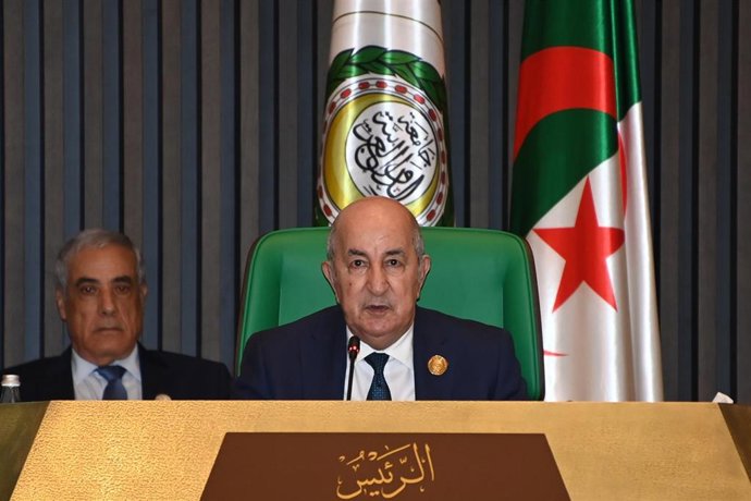 Archivo - El presidente de Argelia, Abdelmayid Tebune