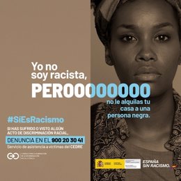 Archivo - Cartel de la campaña 'Sí es racismo'.