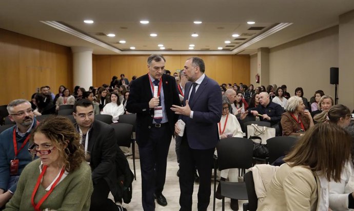 Xunta e colexios farmacéuticos deseñan un sistema personalizado de dosificación para persoas maiores polimedicadas