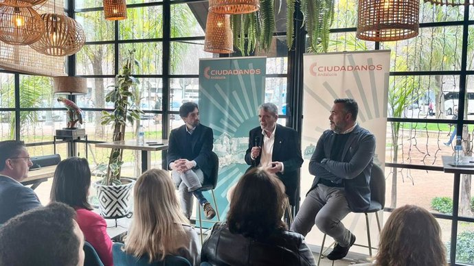 Presentación del candidato de CS a la Alcaldía de Córdoba, Jesús Lupiañez