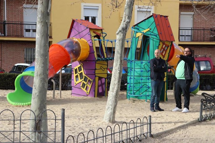 El Ayuntamiento de Segovia renueva el área infantil del parque de las Delicias en el barrio de San Lorenzo