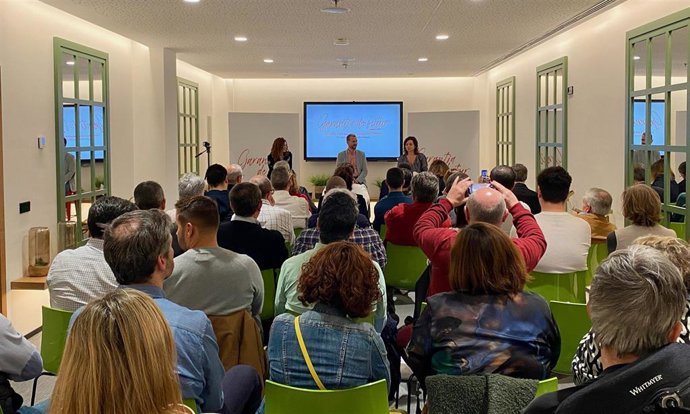 Más de 20 entidades y asociaciones económicas y sectores productivos participan en un acto en el marco de la Conferencia Política del PSIB-PSOE