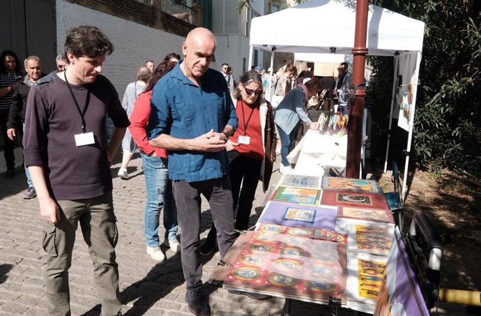 Antonio Muñoz, alcalde de Sevilla, en el Paseo del Arte