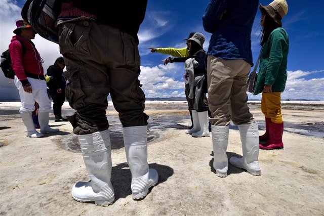Archivo - Salar de Uyuni, en Bolivia