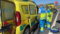 Herido muy grave un motorista de 29 años tras chocar con un turismo en la M505 en Santa María de la Alameda