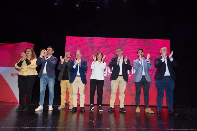 La Secretaria General de los Socialistas de Baleares apoya a las cabezas de lista al Consell de Ibiza, al Parlament y a los municipios de la isla en un acto multitudinario al auditorio de Caló de s'Oli