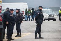 Localizan un batiscafo frente a la costa de Arousa e investigan su relación con las planeadoras varadas en Ribeira