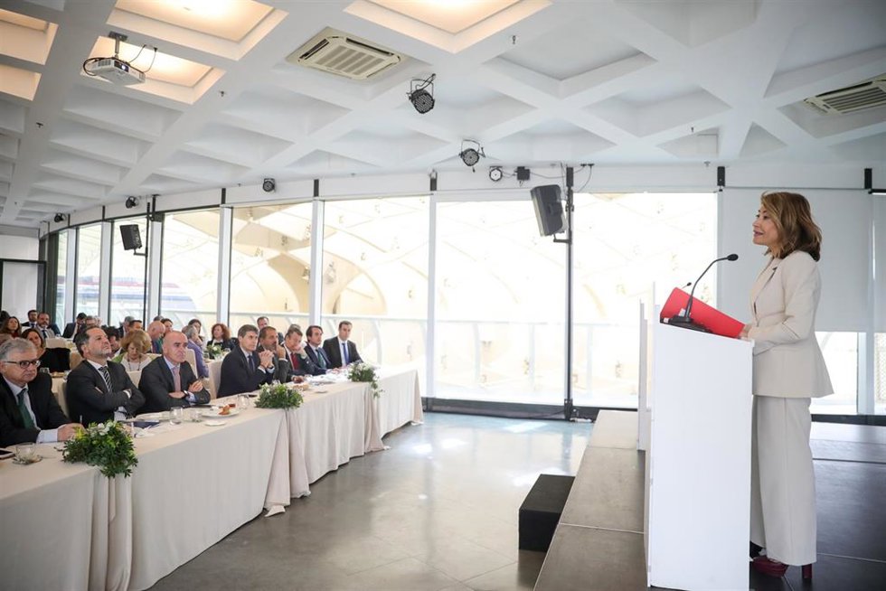 La ministra de Transportes, Raquel Sánchez, en los Encuentros SER en las Setas de la Encarnación.