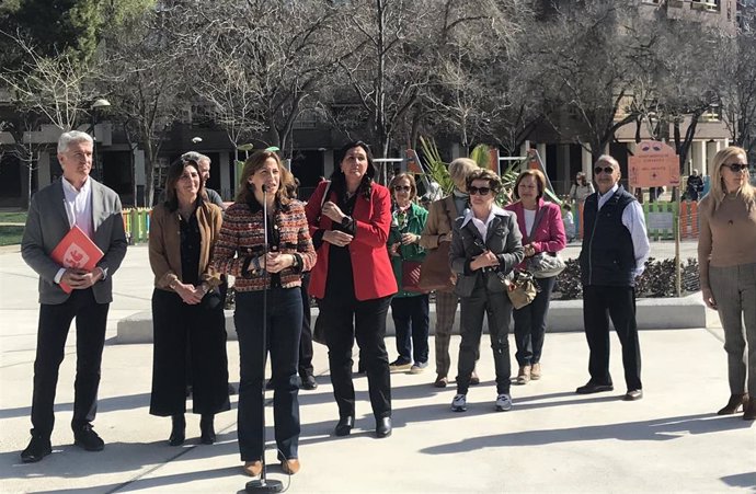 La consejera municipal de Servicios Públicos y Movilidad, Natalia Chueca, en la inauguración de la reforma del Parque Miraflores