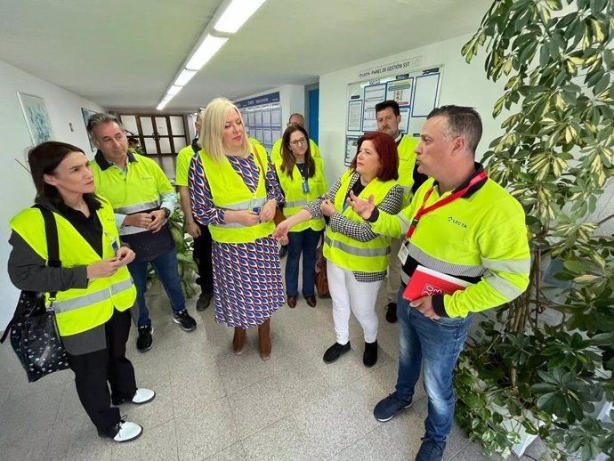 El PSOE de Granada visita Torraspapel