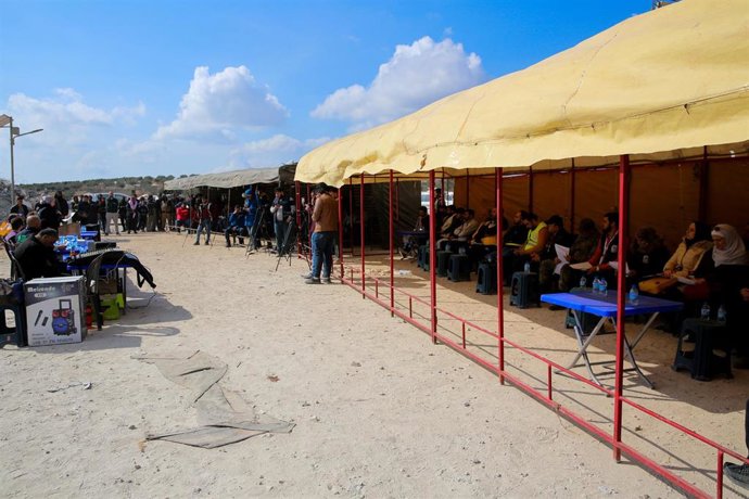 Imagen de archivo de una reunión de organizaciones en el noroeste de Siria tras los terremotos.