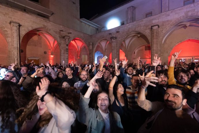 Archivo - Arxiu- El Casal Cinco Estrellas de Mahou s'installa al CCCC