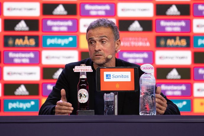 Archivo - L'entrenador Luis Enrique 
