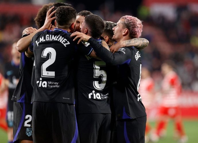 Los jugadores del Atlético de Madrid celebran el gol de Morata ante el Girona