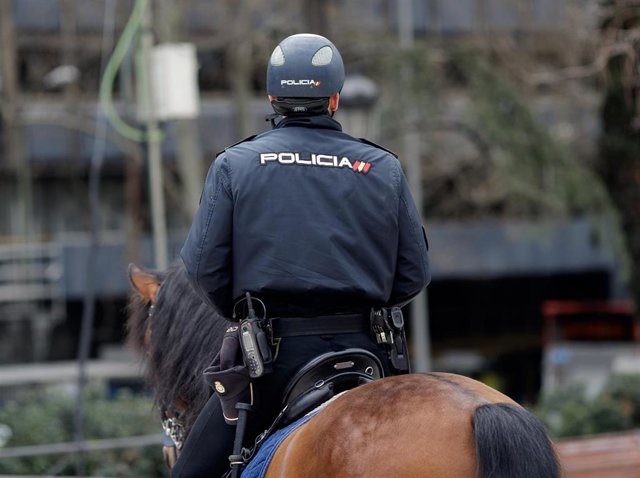 Archivo - Recursos de Policía Nacional, agente, agentes, policía, policías, caballería de la Policía Nacional, policía a caballo, policías a caballo