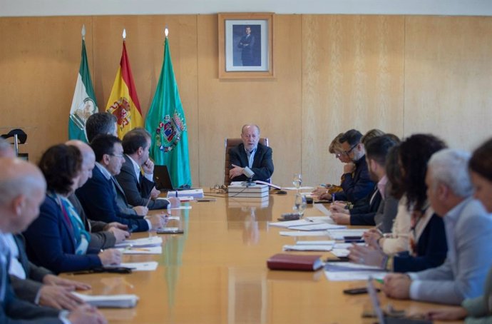 Villalobos preside la Junta de Gobierno de la Diputación.