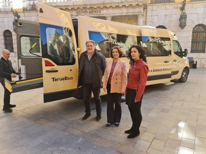 Nuevo bus para los barrios rurales