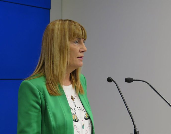 La senadora del PP de La Rioja, Ana Lourdes González