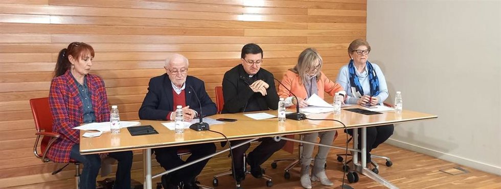 PRESENTACIÓN DE LA JORNADA POR LA VIDA Y LA 5 JORNADA DE DIFUSIÓN, FORMACIÓN E INFORMACIÓN DEL CENTRO DE ESCUCHA