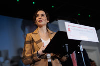 Ayuso recuerda que Cercanías "depende de Pedro Sánchez": "No sé si ha decidido ya crear el caos completo en esta región"