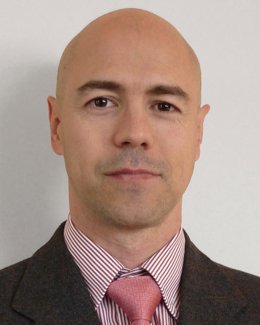 Archivo - El nuevo director del Aeropuerto Seve Ballesteros-Santander, Miguel Ángel Salgado.