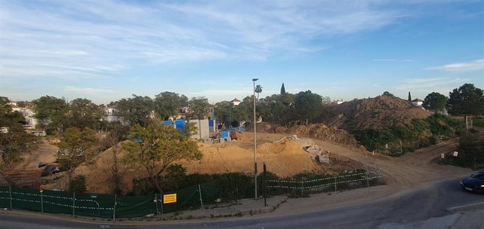 Movimiento de tierras en el Parque del Guadaíra, en Sevilla.